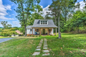 Peaceful Virginia Cabin - Fish, Tube, Boat, Etc!